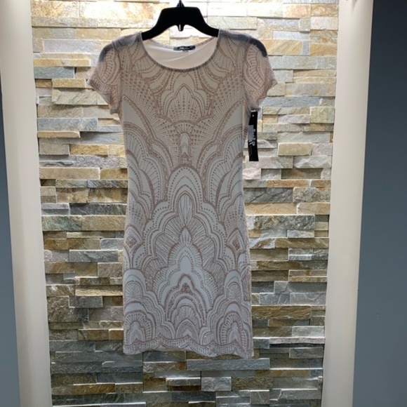 JUMP Glitter Short Sleeve Bodycon Dress - Picture 4 of 8